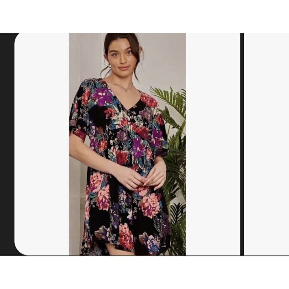 Andree By Unit Black Pink Floral Babydoll Dress Size 1X Short Sleeve V‎ Neck